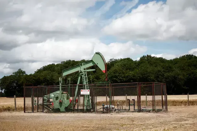 Sinyal Kembalinya Pasokan Iran Tekan Harga Oil blog post