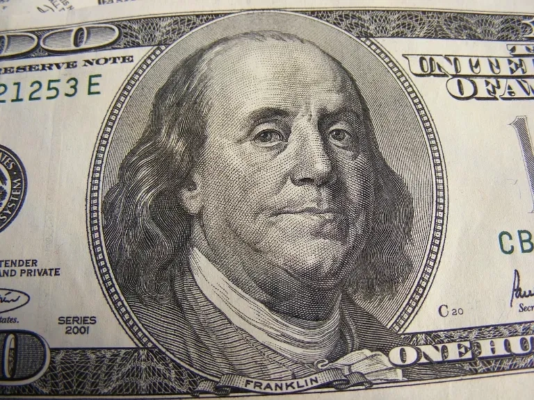 mata_uang_dollar_amerika.webp mata_uang_dollar_amerika.webp